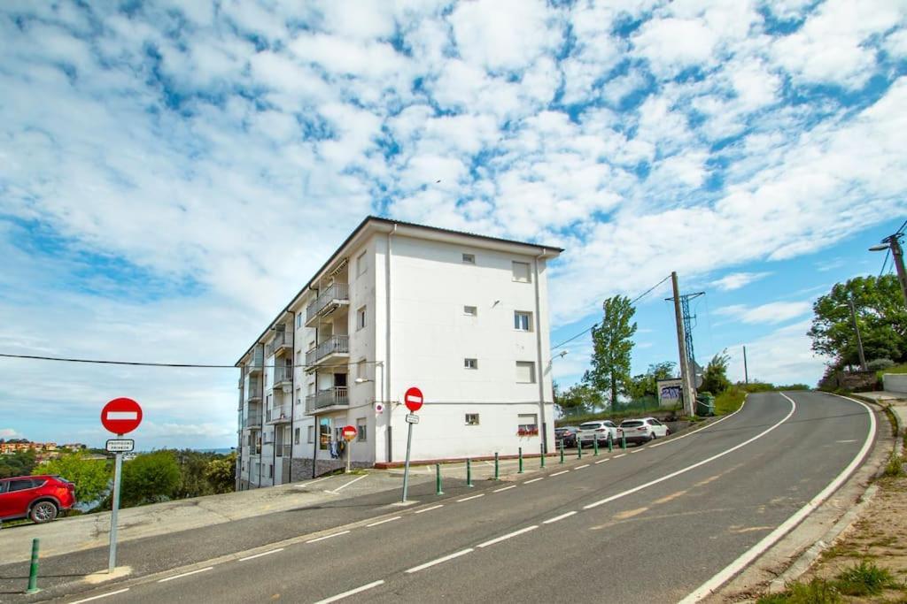 Apartamento La Maza San Vicente De La Barquera Luaran gambar