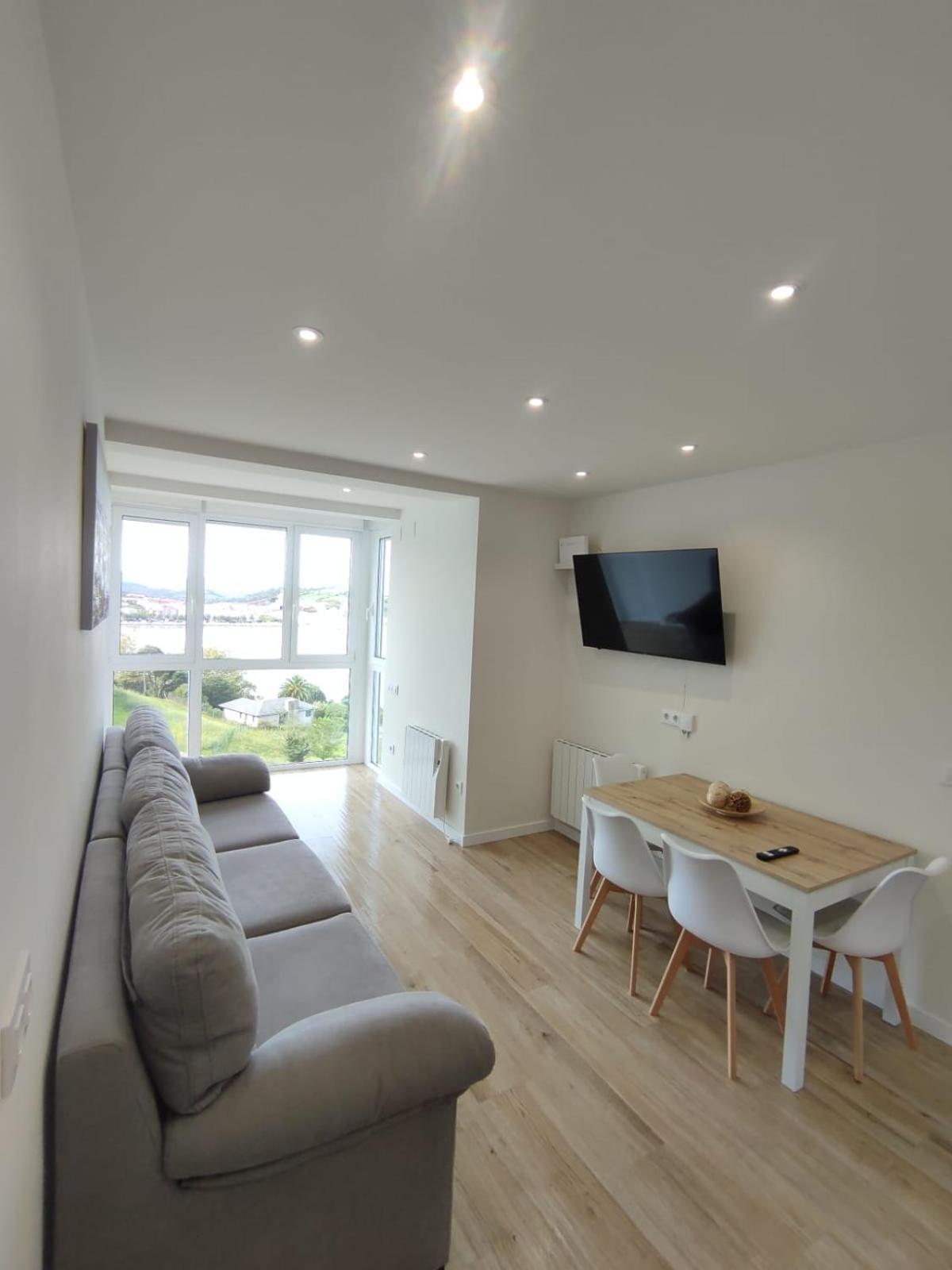 Apartamento La Maza San Vicente De La Barquera Luaran gambar